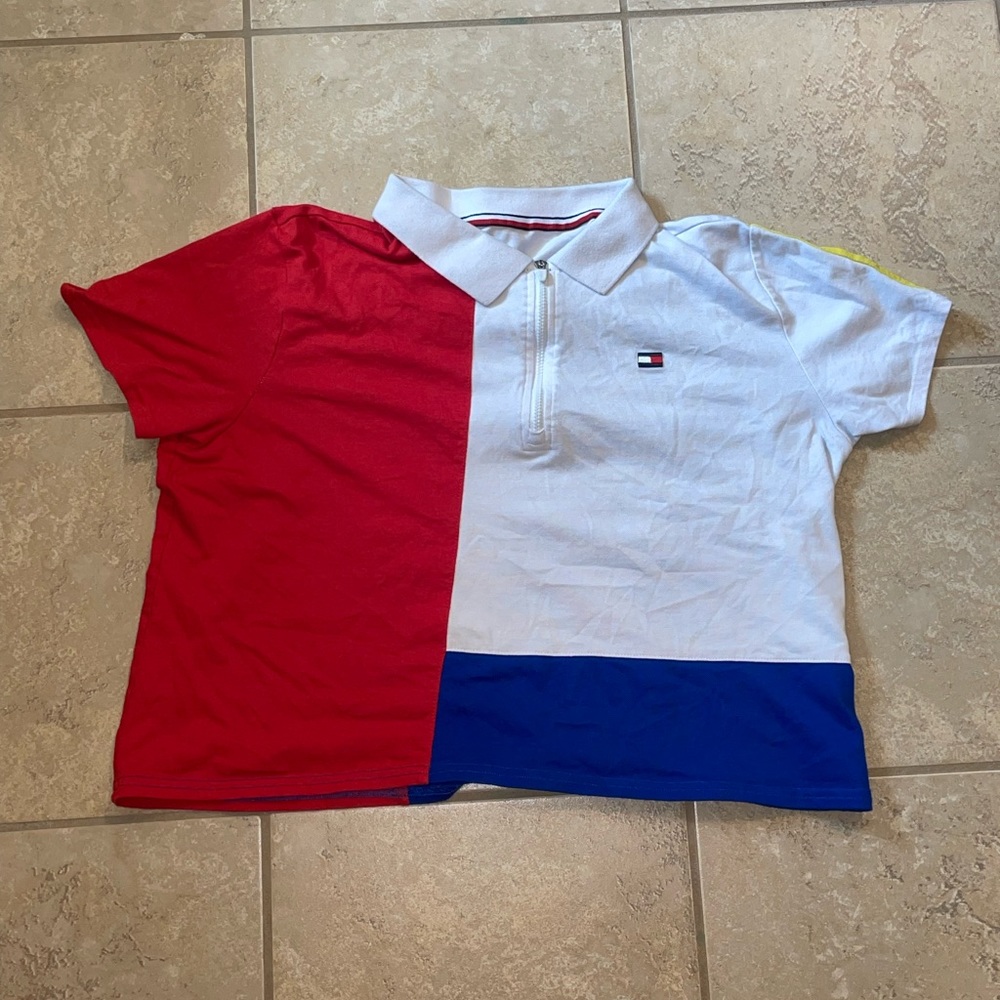 tommy hilfigure sports collard shirt